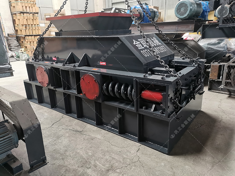 花崗巖制成沙子用對輥制沙機還是沖擊制砂機,哪個好用? 花崗巖制成沙子用對輥制沙機還是沖擊制砂機,哪個好用?